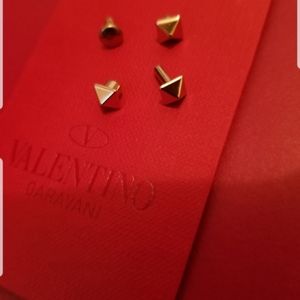 Valentino Rock Stud gold color